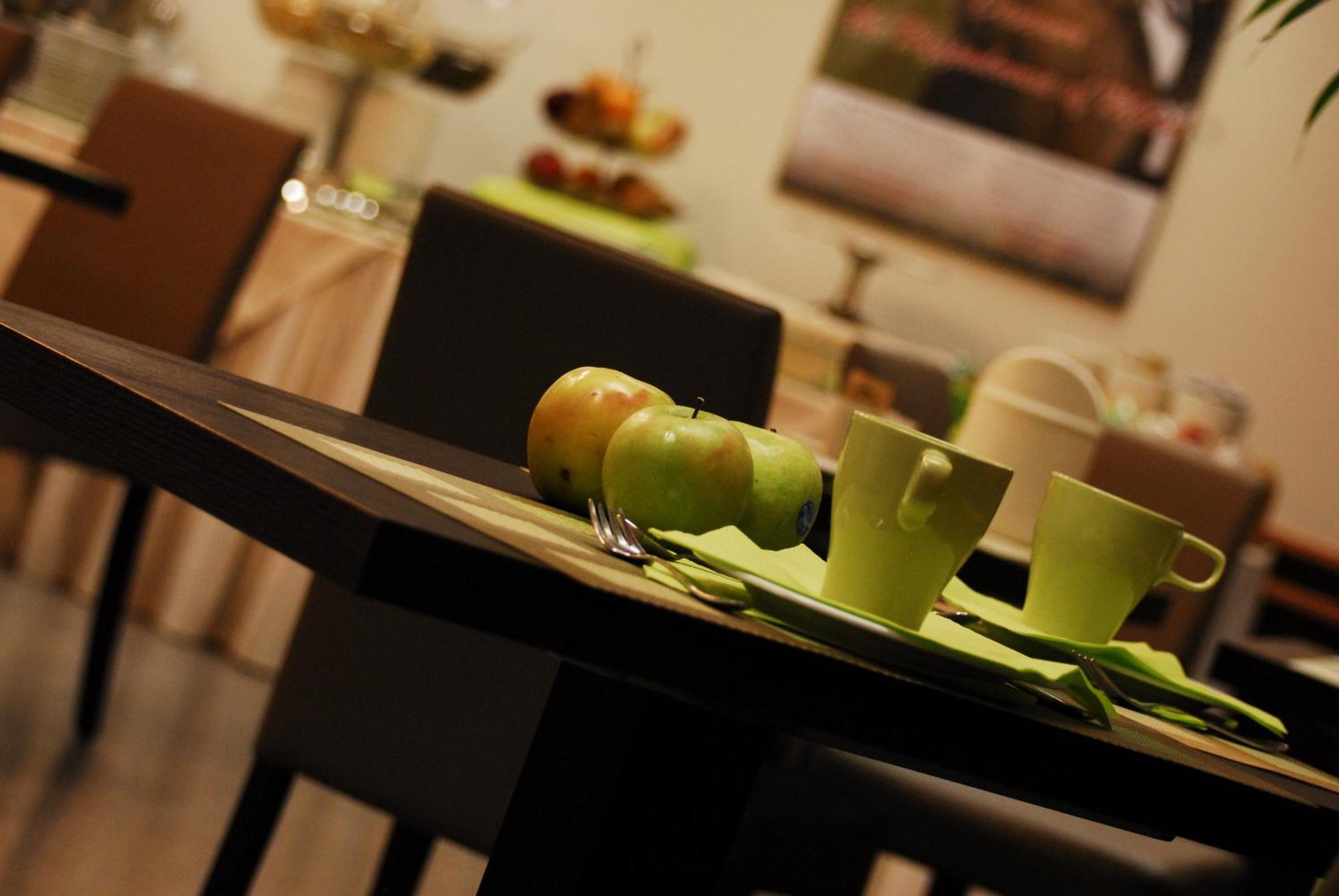 Hotel Astoria Sure Collection By Western Mailand